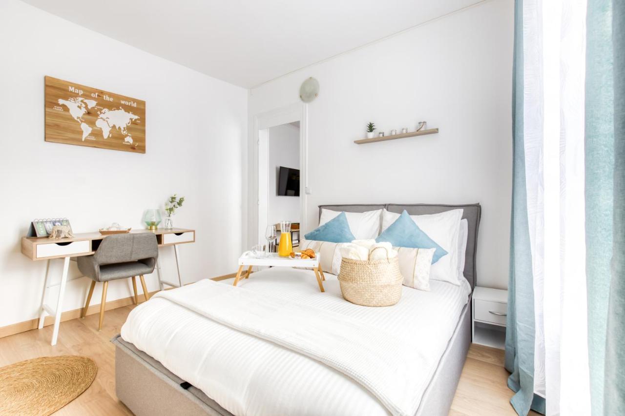 Grand Line - Parking- Metro 5 - Easy Check-In - Netflix - Disney Plus Lejlighed Pantin Eksteriør billede